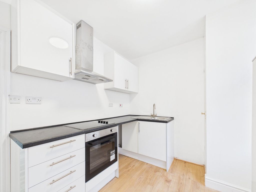 Property photo 3 of 12 Picture No. 19