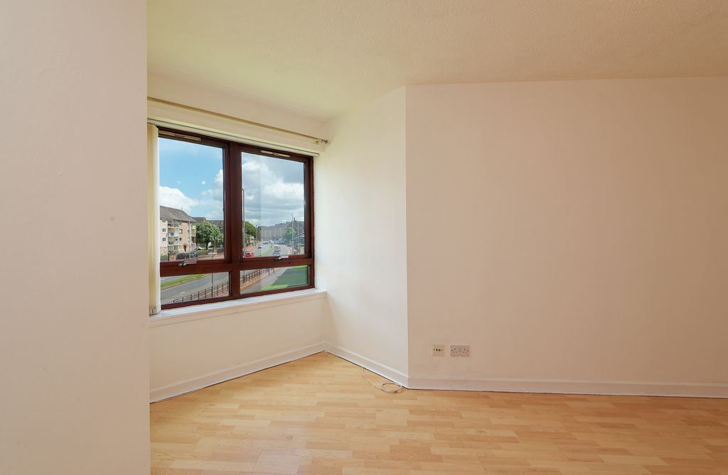 Property photo 3 of 9 Property Image 3