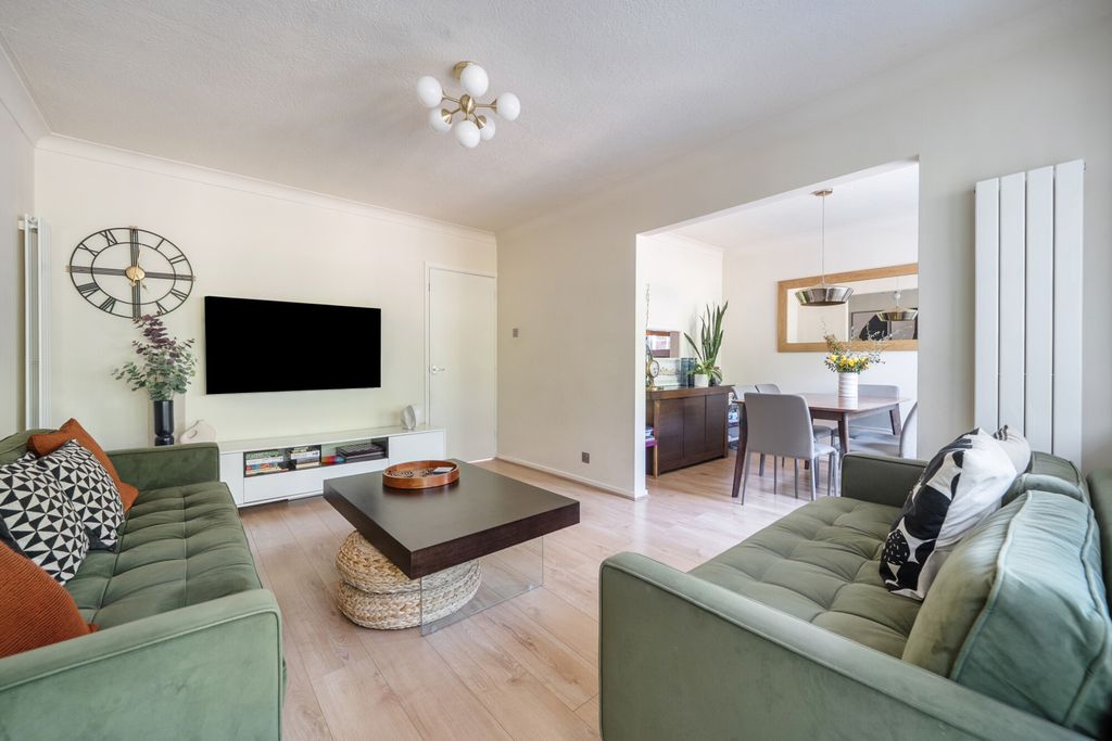 Property photo 2 of 20 1500017-3-6A70c01...