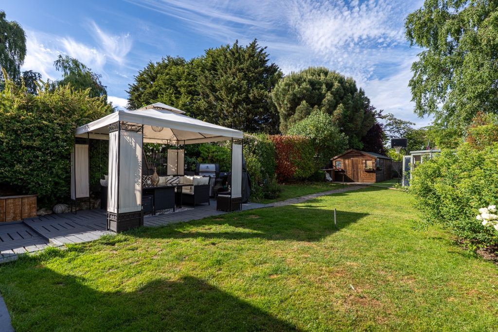 Property photo 3 of 25 5171645