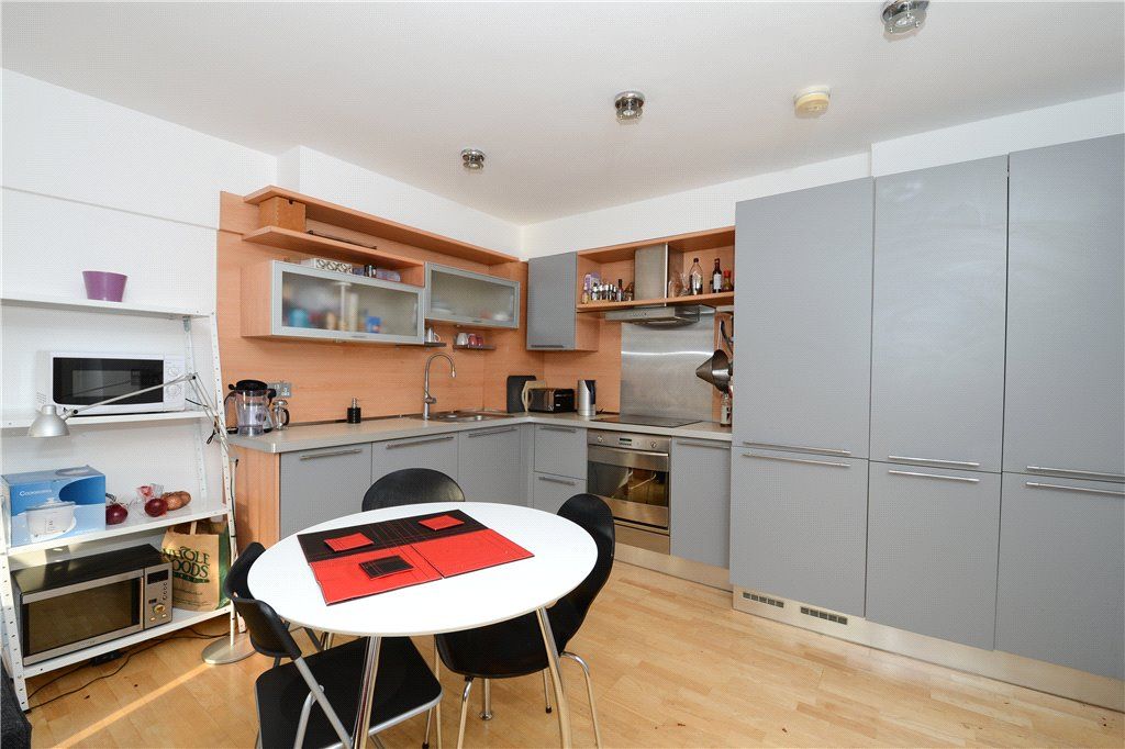 Property photo 2 of 9 Reception/Kitchen