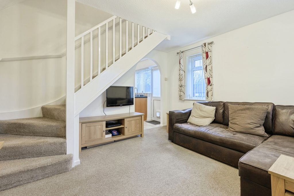 Property photo 3 of 13 Pbox-Img.Jpg