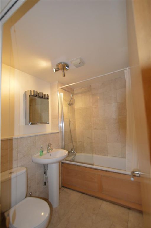 Property photo 3 of 4
