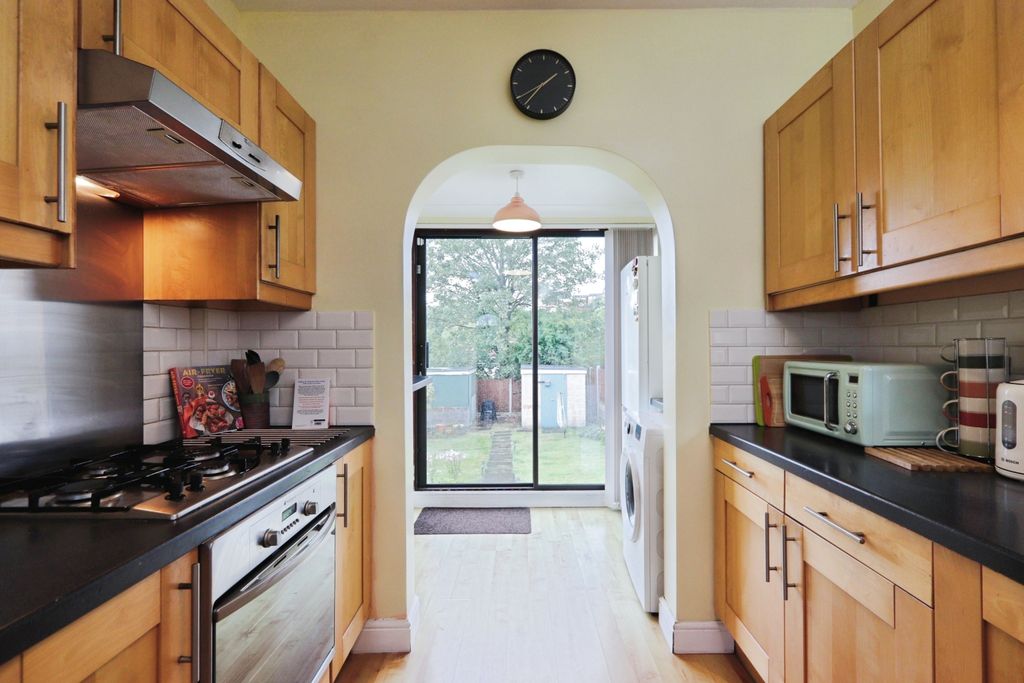 Property photo 2 of 20 Img_4415