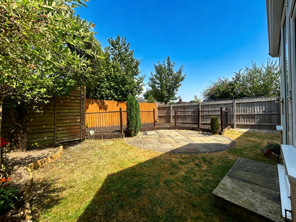 Property photo 2 of 12
