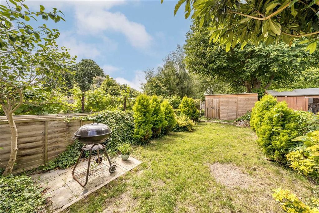 Property photo 3 of 10