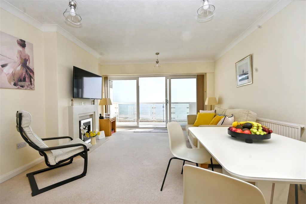 Property photo 2 of 15 Dsc_4025.Jpg