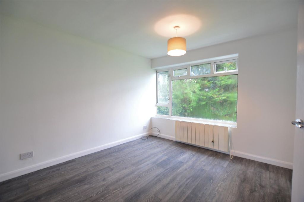 Property photo 2 of 7 Dsc_0482 (1).Jpg