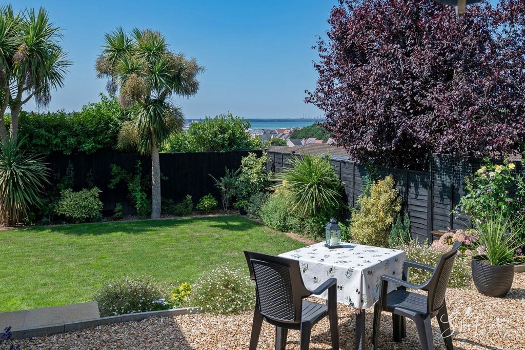 Property photo 3 of 43 Seating Area And Views