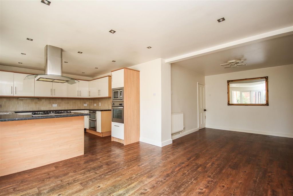 Property photo 2 of 23 Img_5998.Jpg