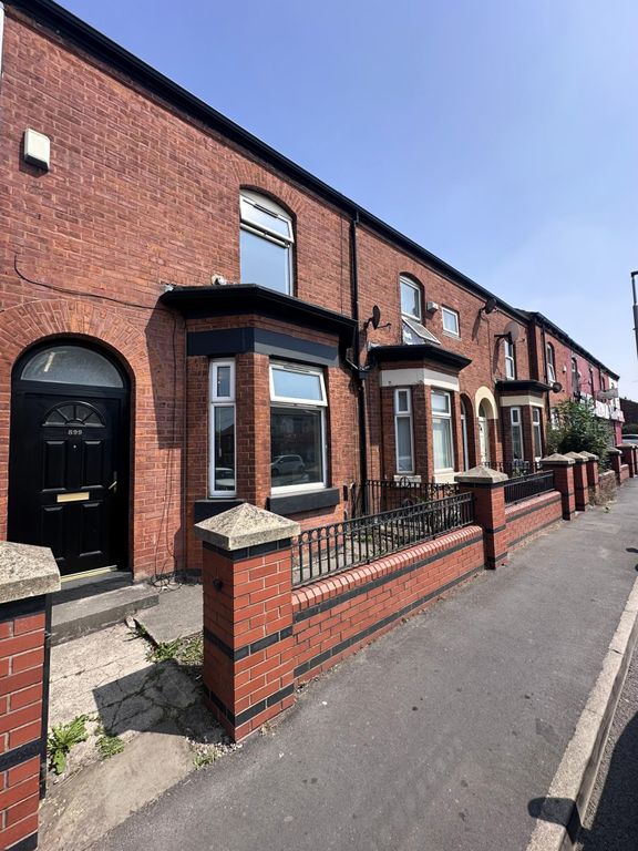 Property photo 2 of 32