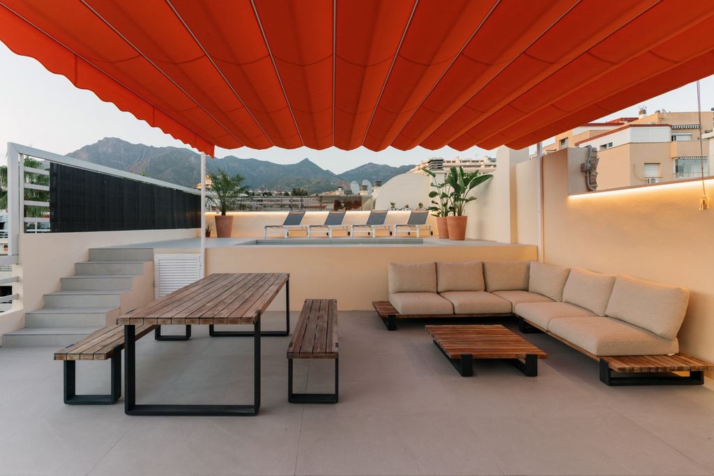 Property photo 2 of 26 Image