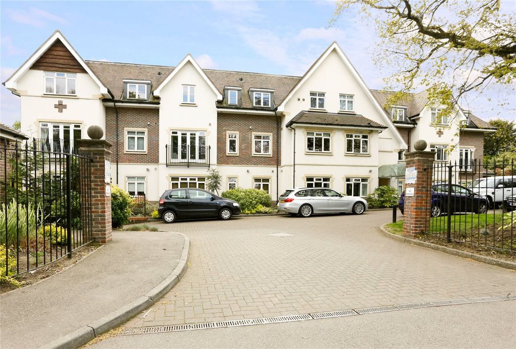 Property photo 1 of 10