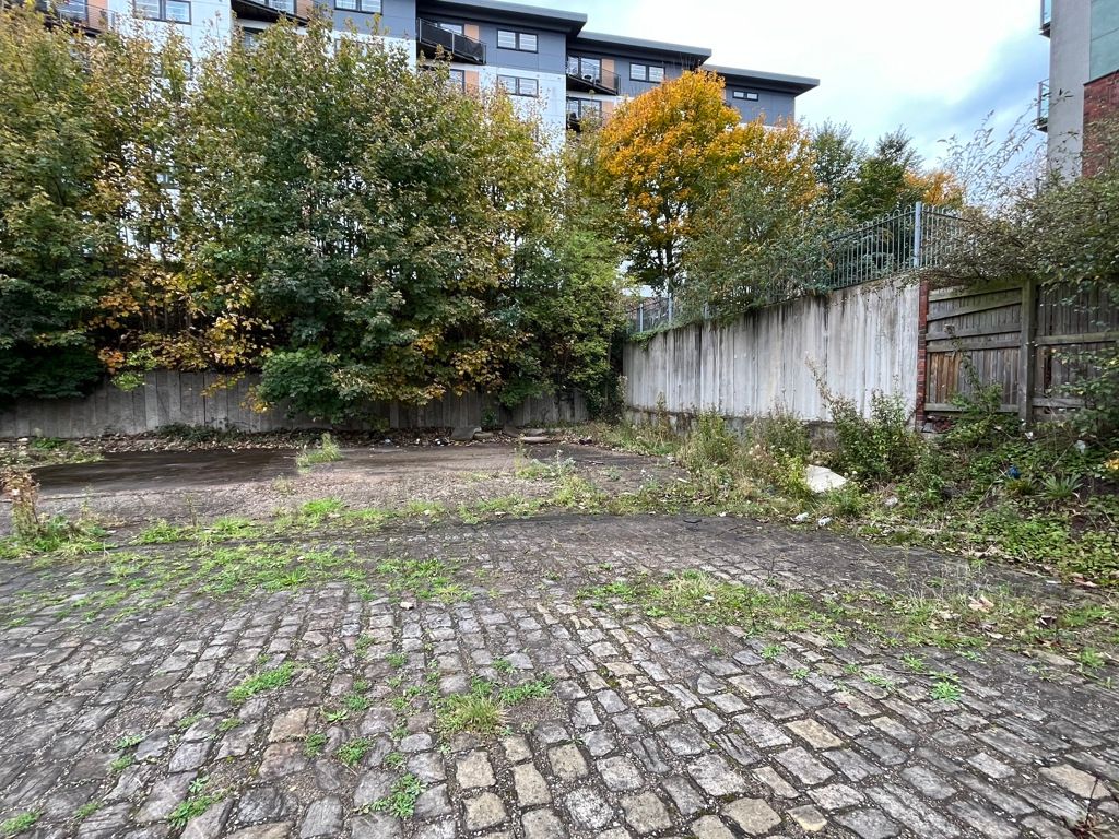 Property photo 3 of 5 Photo 4