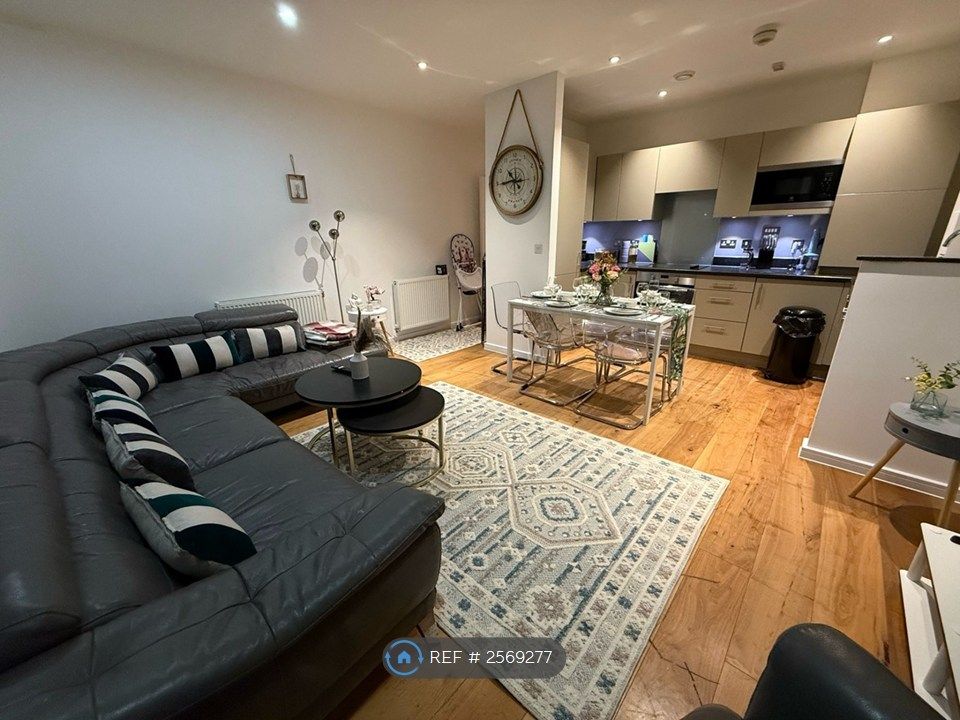 Property photo 3 of 13