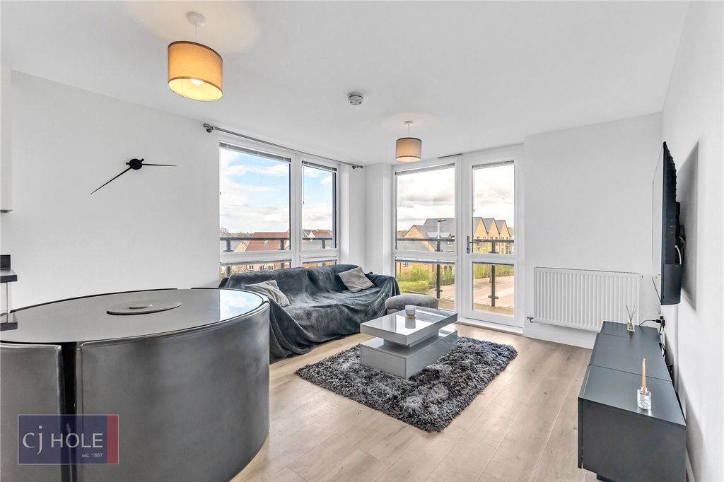 Property photo 2 of 12 Picture No. 07