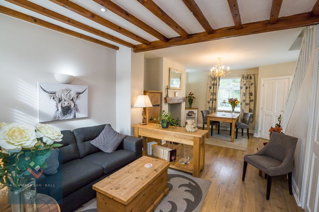 Property photo 3 of 18 Living/Dining Room