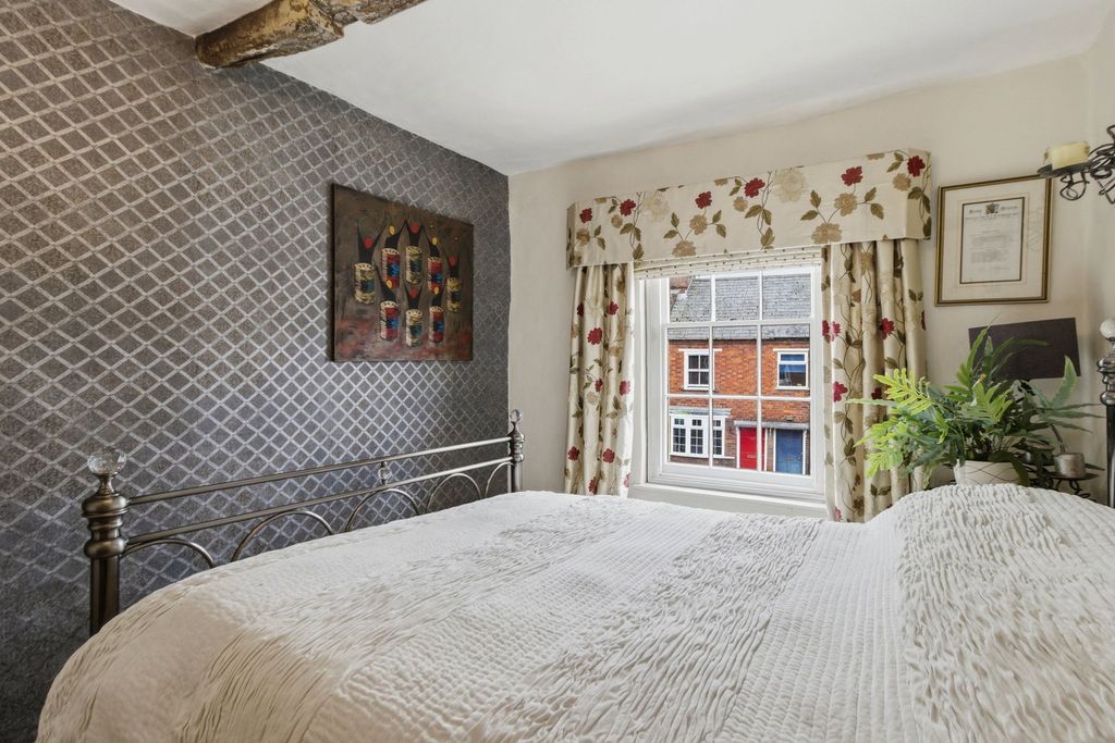 Additional image 19 of 4 bed end terrace house for sale105 High Street, Pershore, Worcestershire. WR10