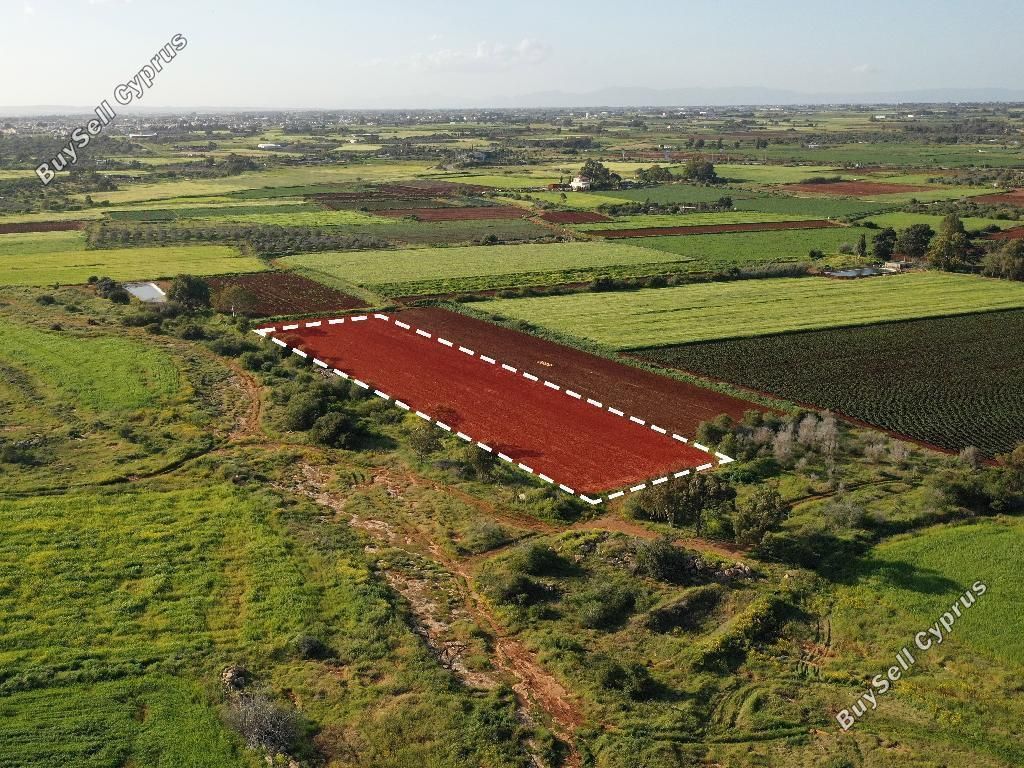 Property photo 3 of 8