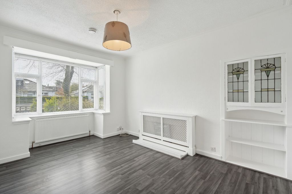 Property photo 2 of 25