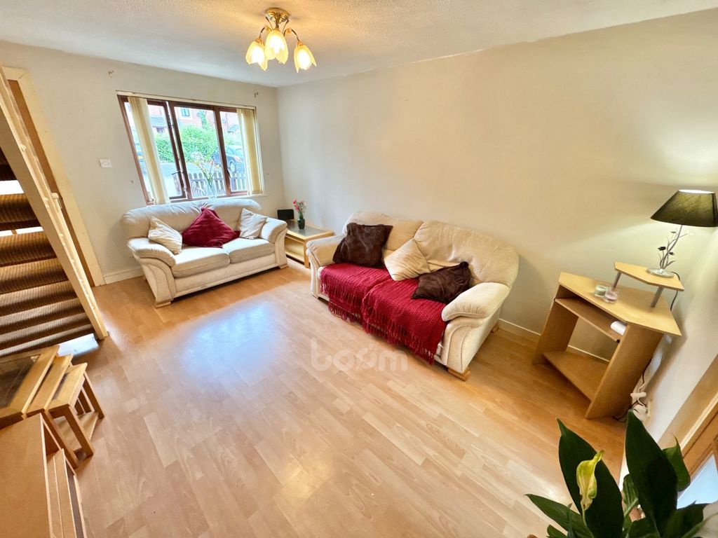 Property photo 2 of 27 Img_3324