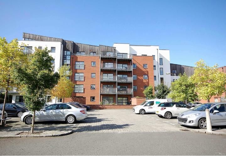 Property photo 1 of 12 External