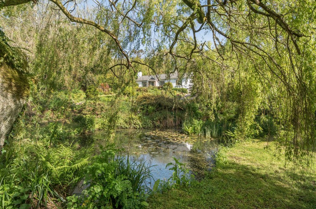 Property photo 1 of 25 1448792-28-69E9Fc...