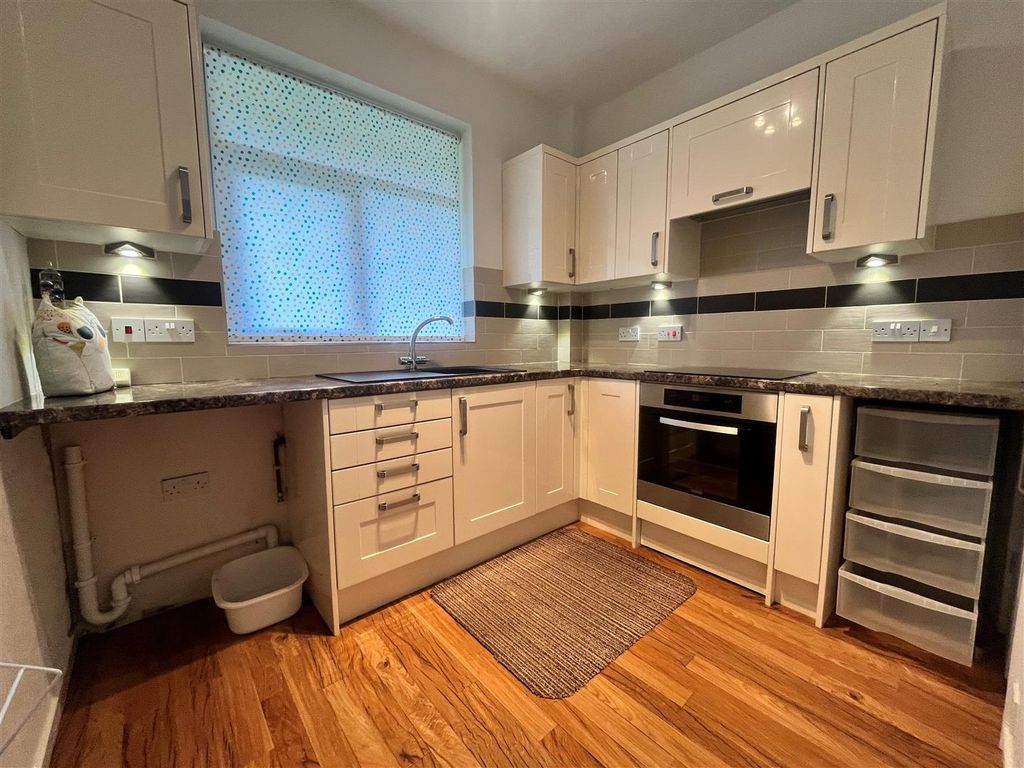 Property photo 3 of 5 2.Jpg