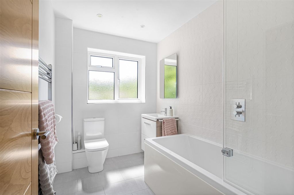 Additional image 21 of 4 bed detached house for saleWoodberry, Cranborne Avenue, Eastbourne BN20