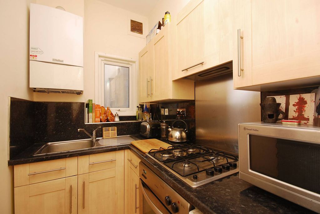 Property photo 3 of 4