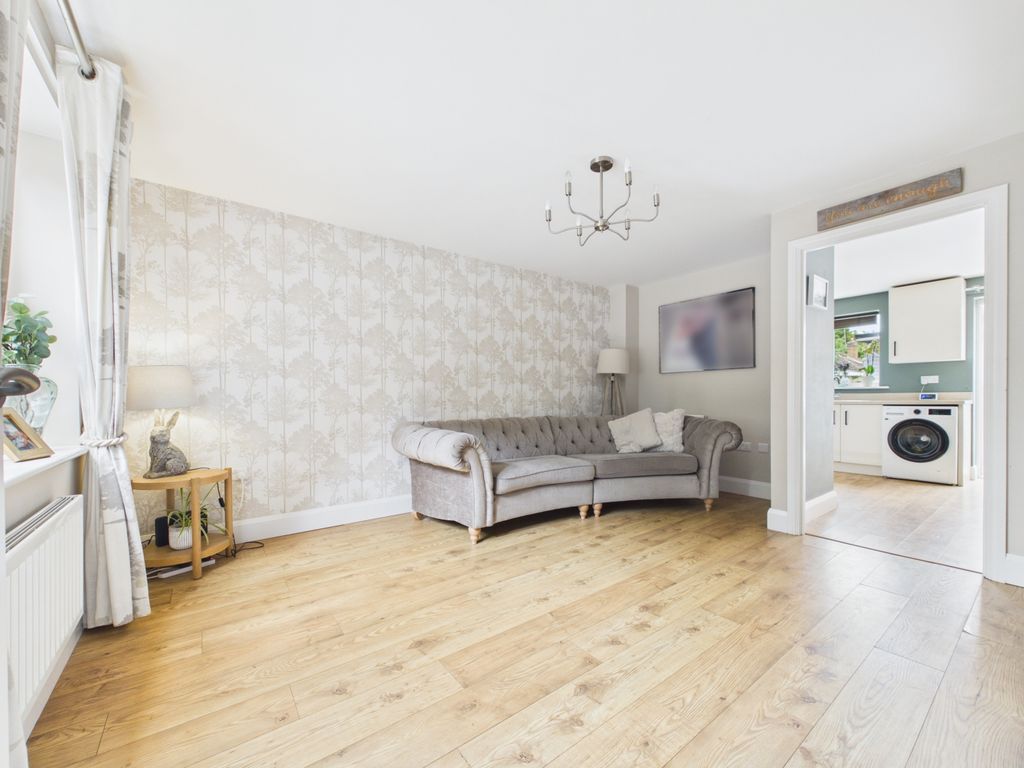 Property photo 3 of 20 3- Rob Hammond Ewemove Pontefract