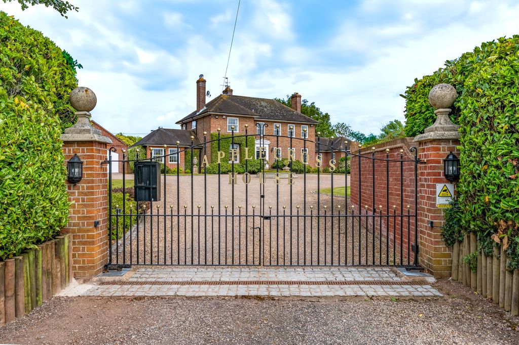 Property photo 3 of 66