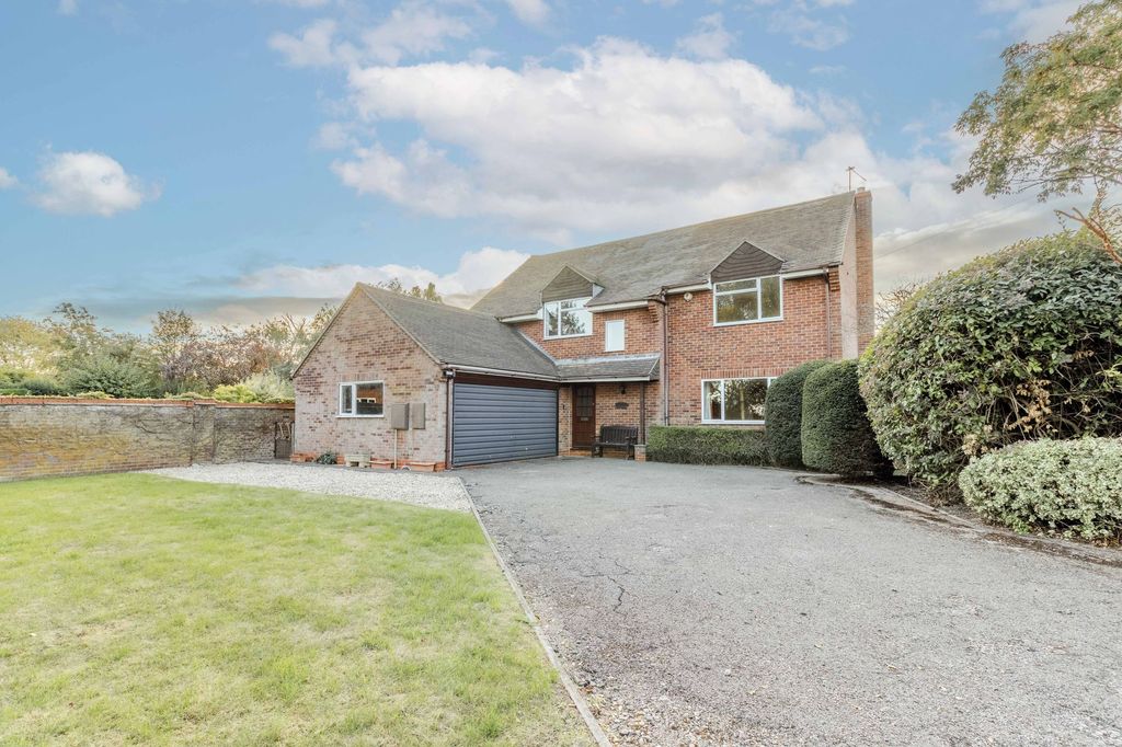 Property photo 1 of 17 Foh1