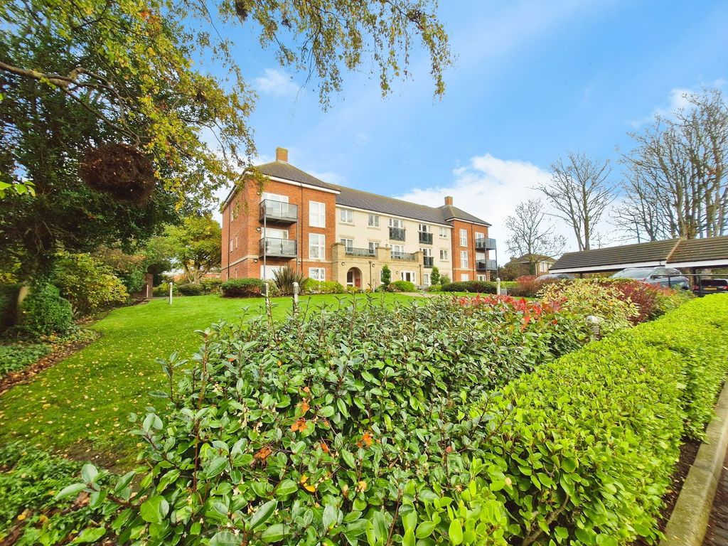 Property photo 1 of 16