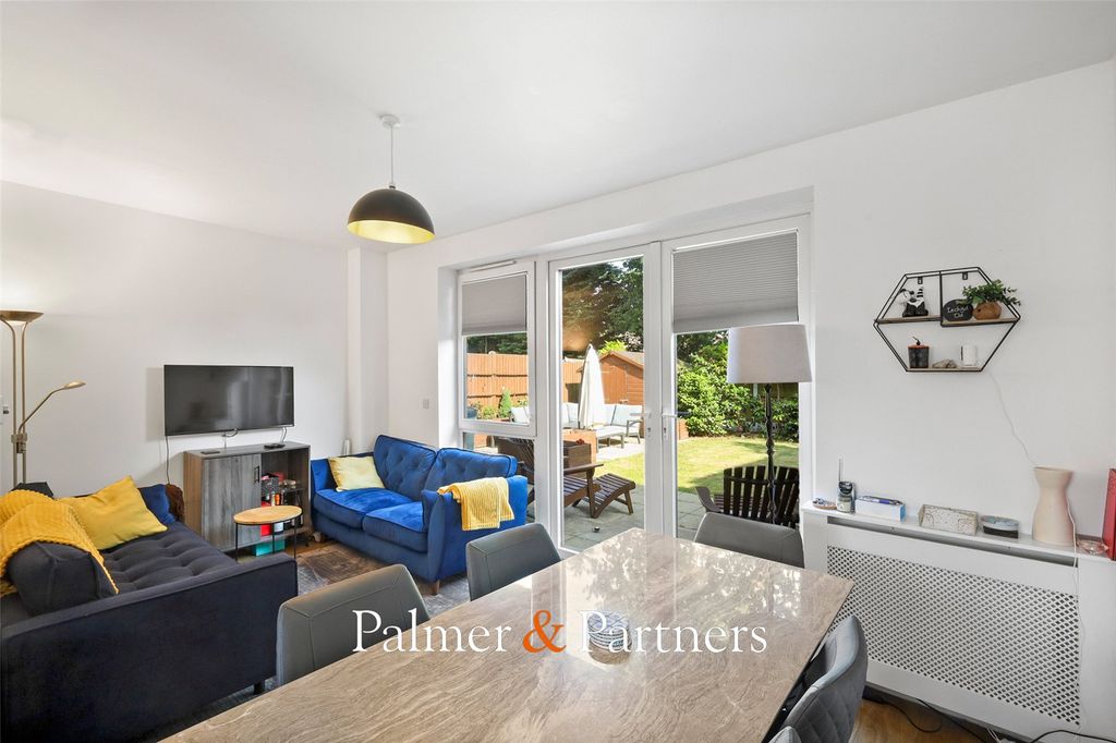 Property photo 2 of 19 Picture No. 05