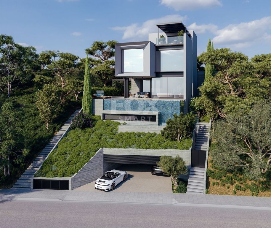 Property photo 1 of 11 Seven Bedroom Luxury Villa In Mouttagiaka With A Spectacular