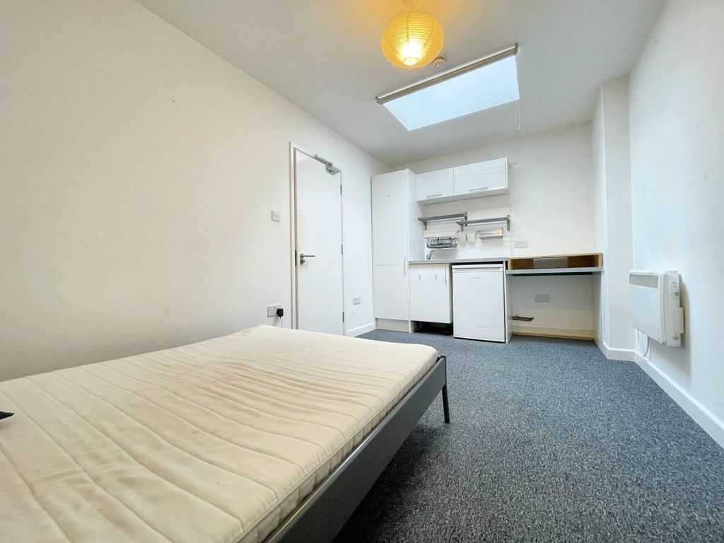 Property photo 3 of 6 Argugmavgk6Ykylim_H3Sg