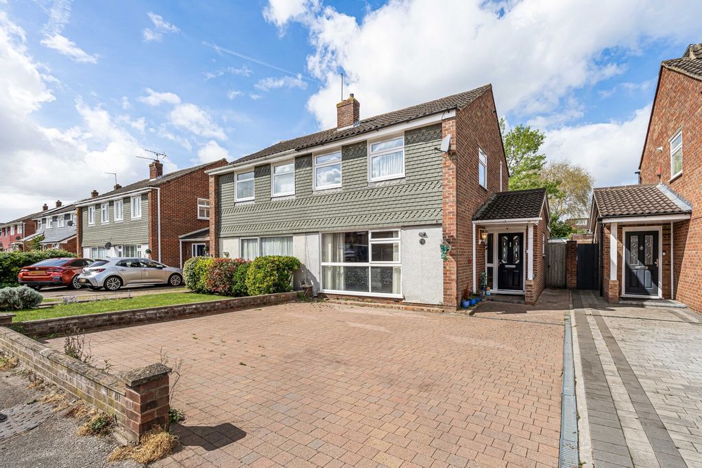 Property photo 1 of 11 Exterior