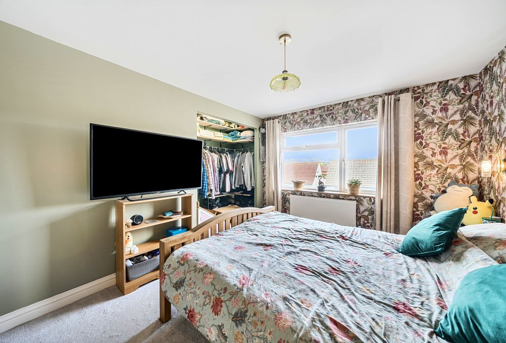 Property photo 3 of 18 1348568-7-68c80d6...