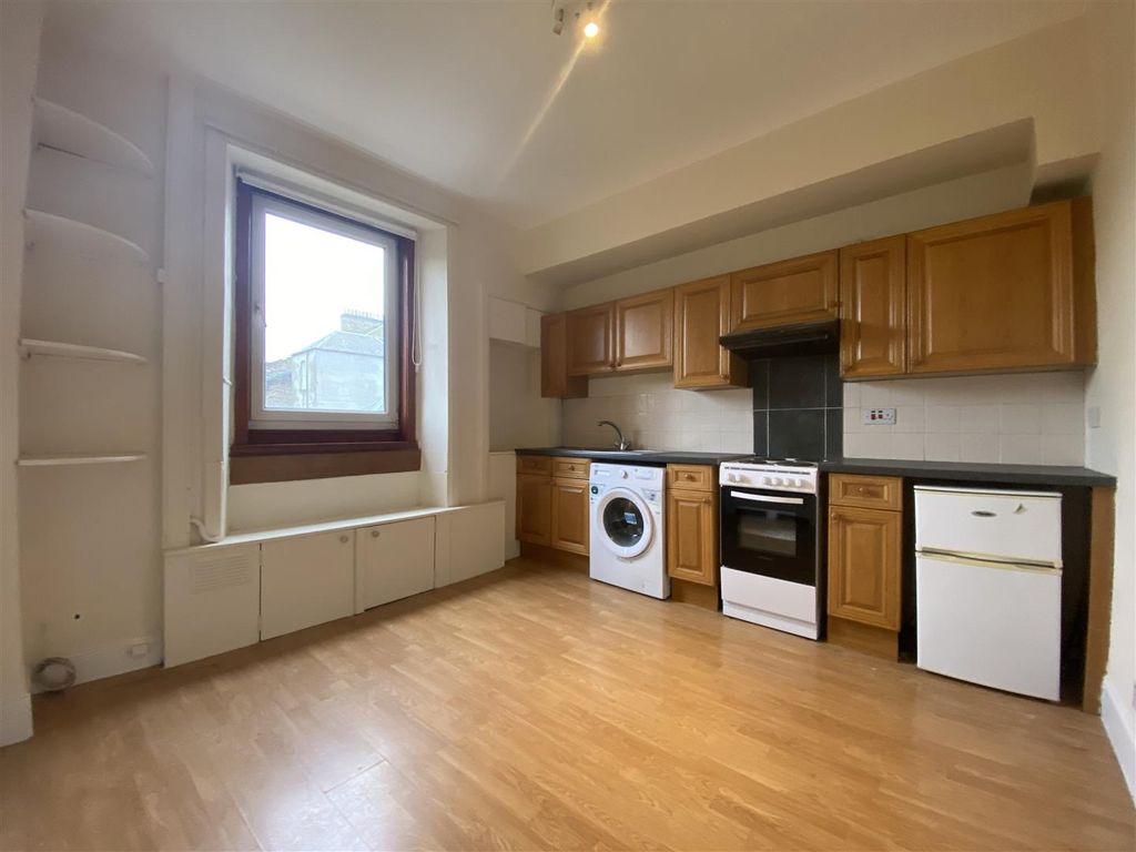 Property photo 2 of 9 2.Jpg