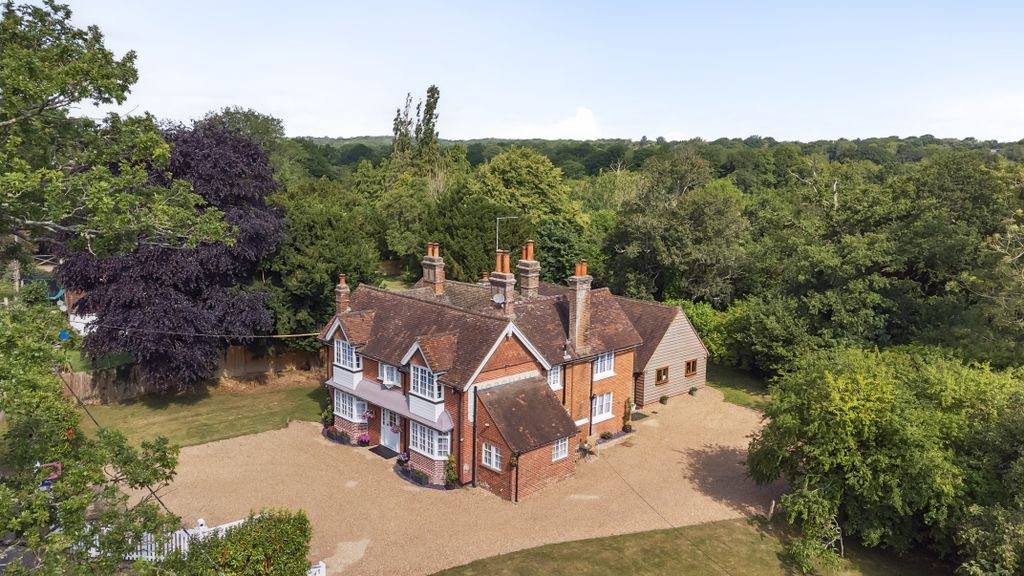 Property photo 2 of 25 Elevated Shot