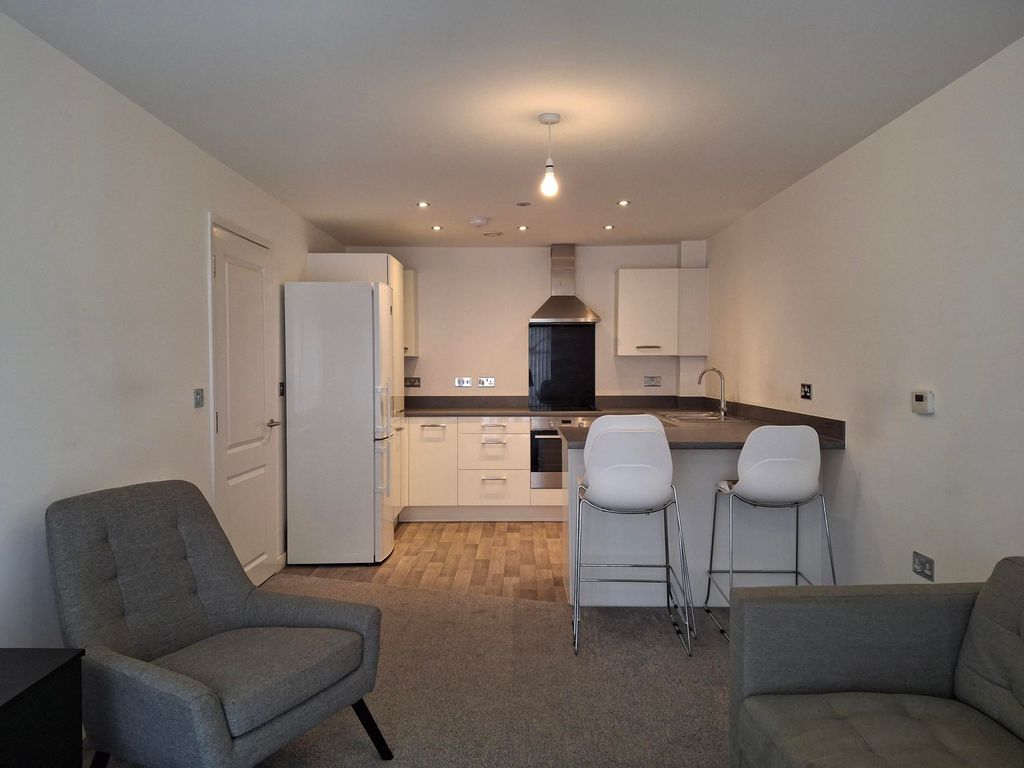 Property photo 2 of 7