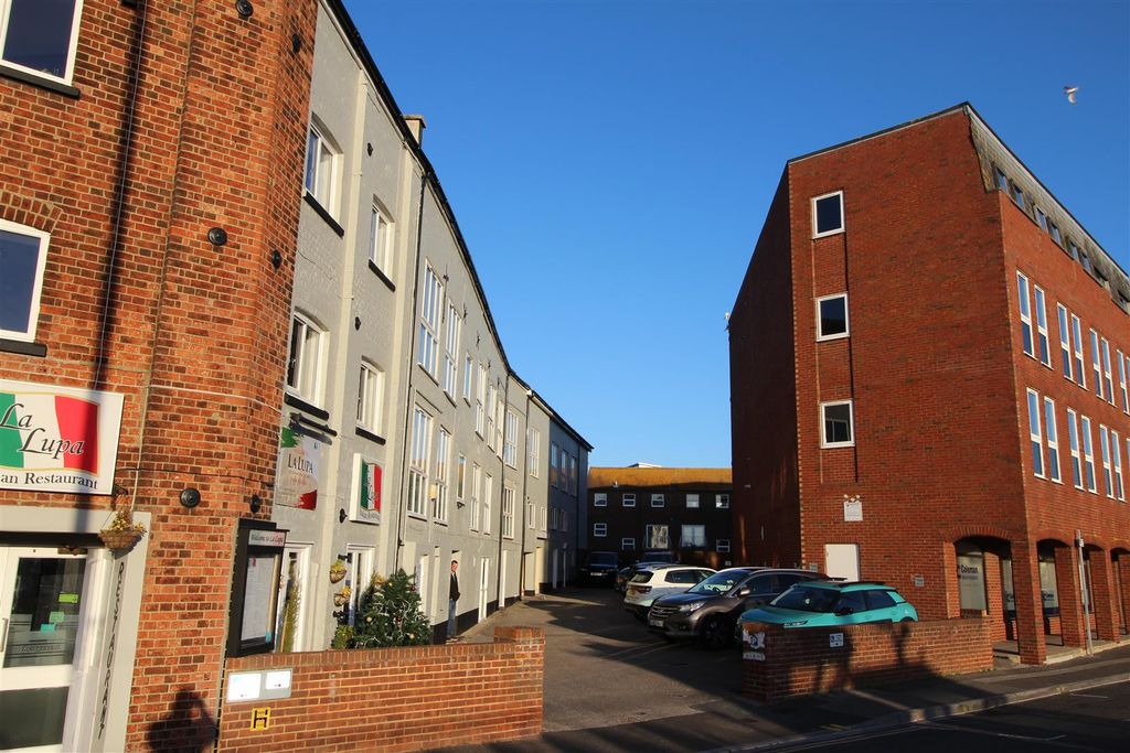 Property photo 1 of 15 External East Side Elevation 1.Jpg