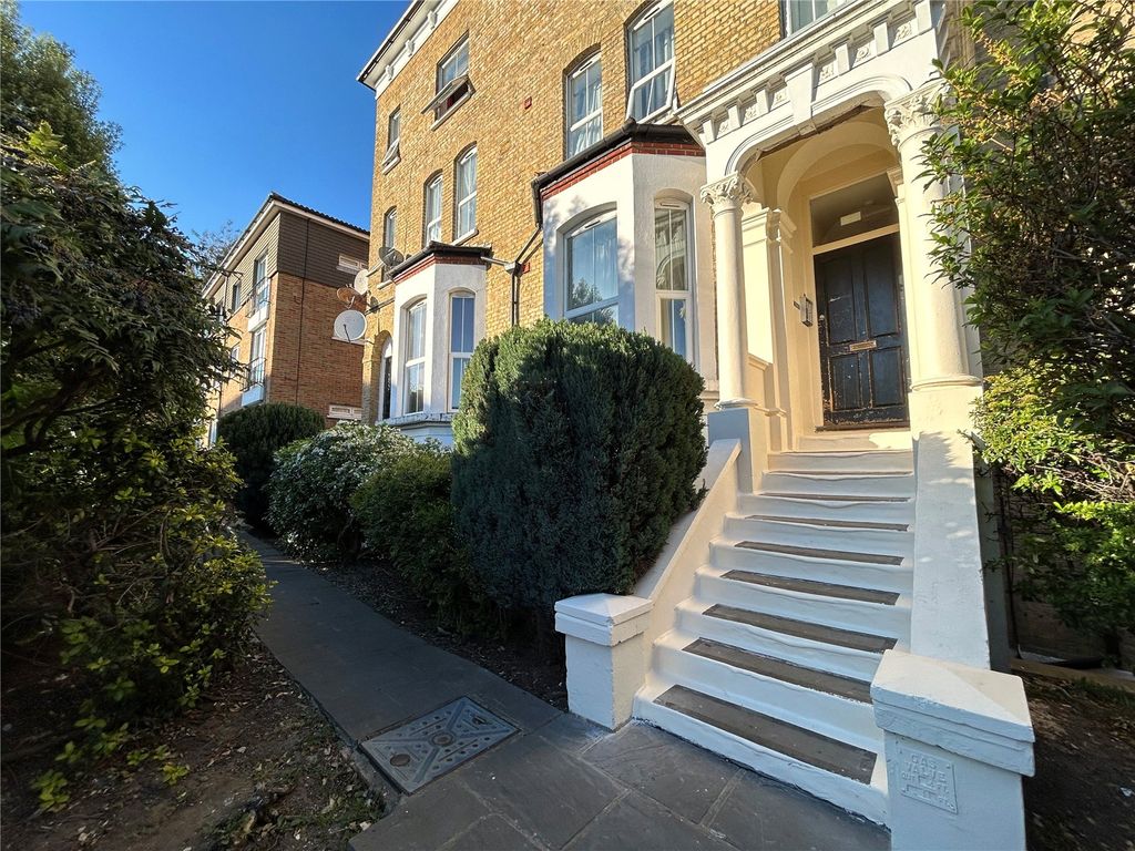 Property photo 1 of 13 Picture No. 18