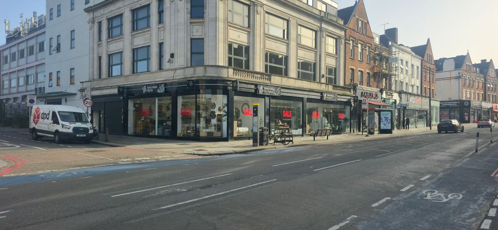 Property photo 1 of 4