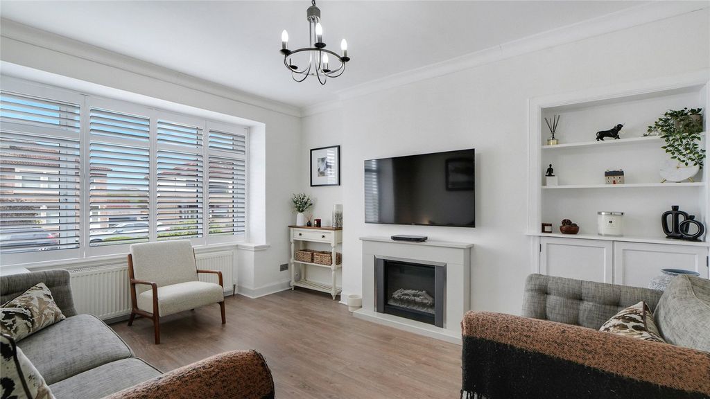 Property photo 3 of 17 Picture No. 03