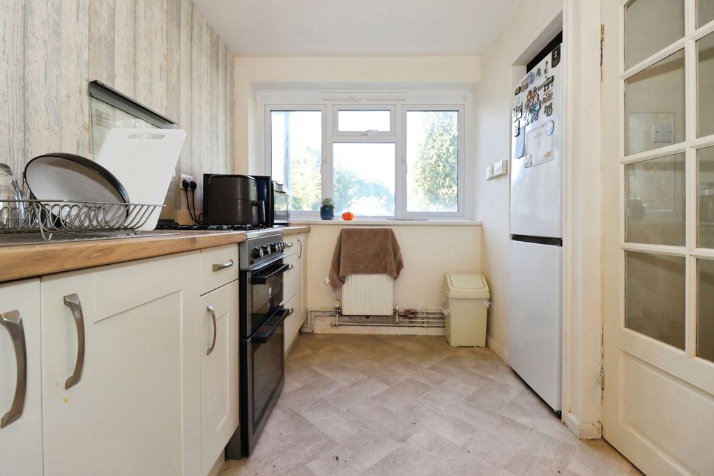 Property photo 3 of 18 Pbox-Img.Jpg