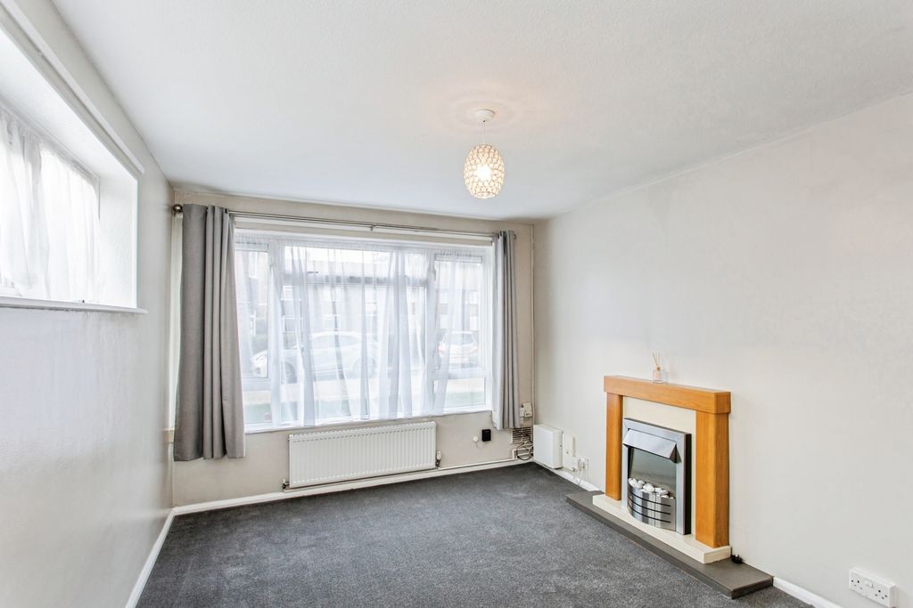 Property photo 3 of 19 Reception Room