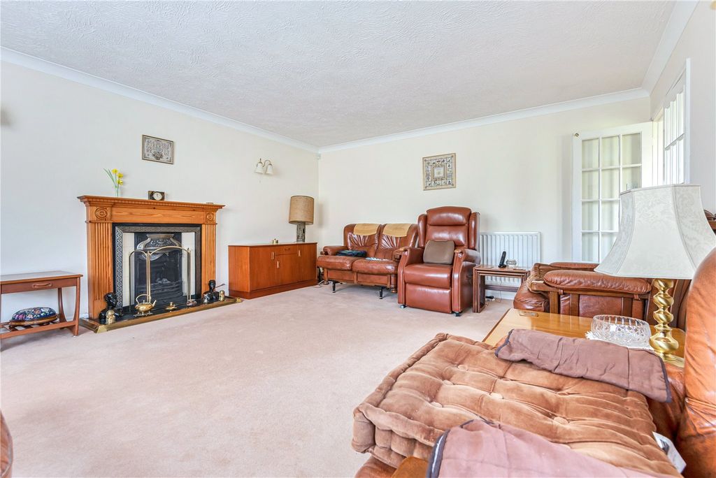 Property photo 2 of 16 Picture No. 03