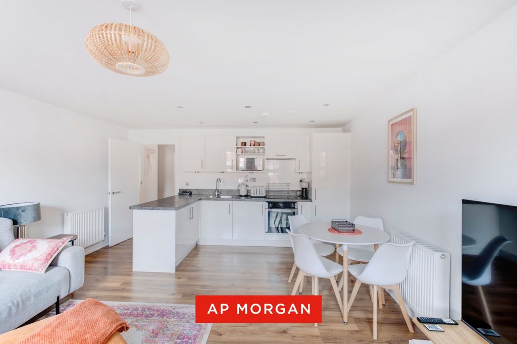 Property photo 2 of 14 Picture No. 06